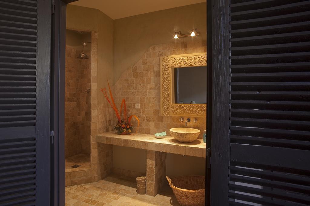 Bed & Breakfast Demeure Du Pareur Villeneuve-Minervois エクステリア 写真